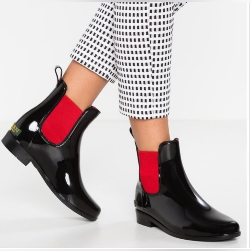 LAUREN Ralph Lauren Women's Tally Short Rubber Rain Boot Ankle